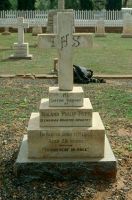 RP Pitt's grave at Colesberg