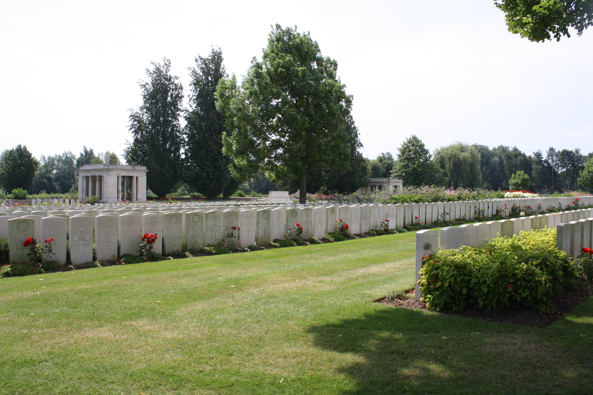 BAILLEUL COMMUNAL CEMETERY EXTENSION, NORD