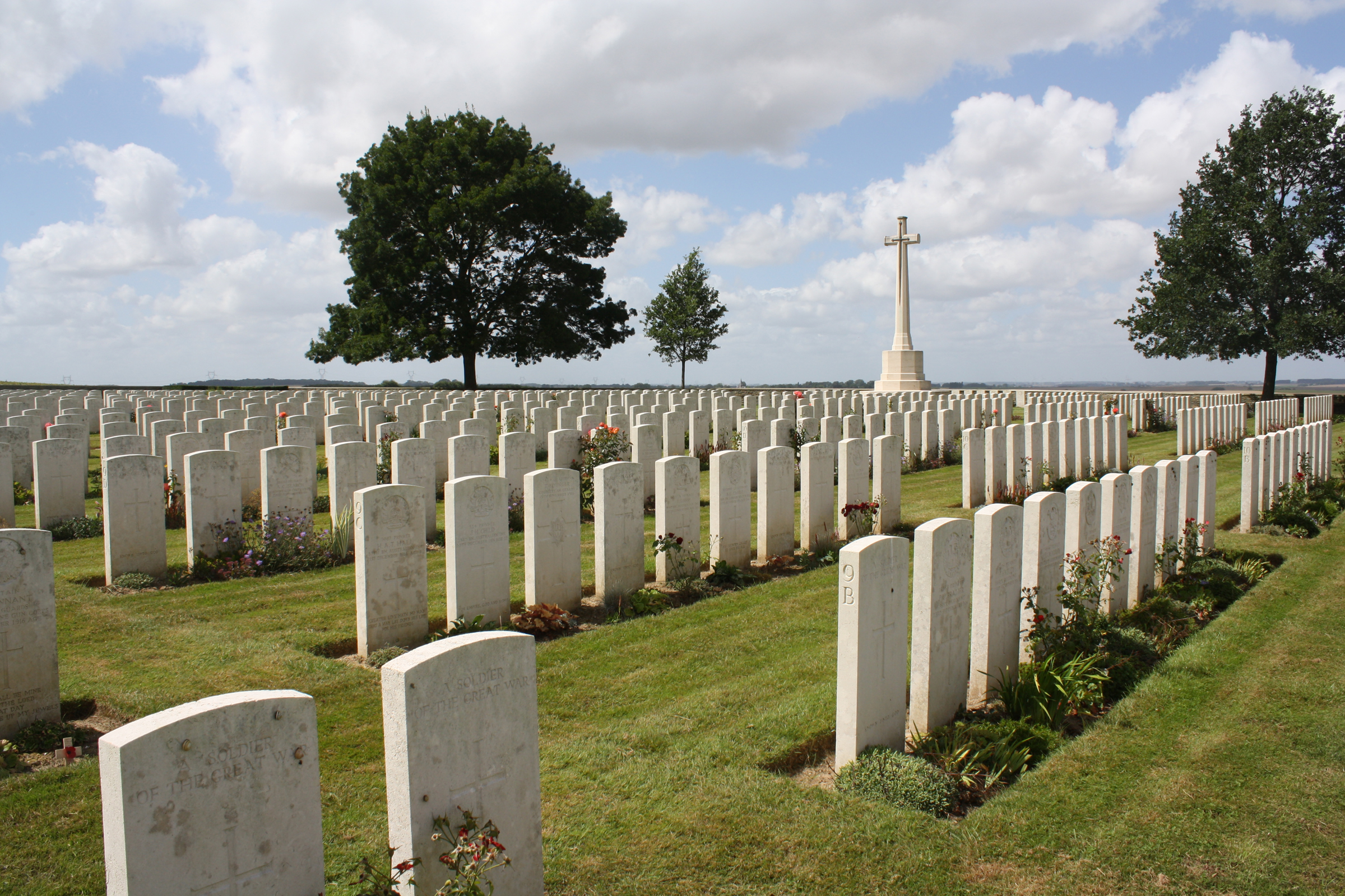 GUARDS' CEMETERY, LESBOEUFS